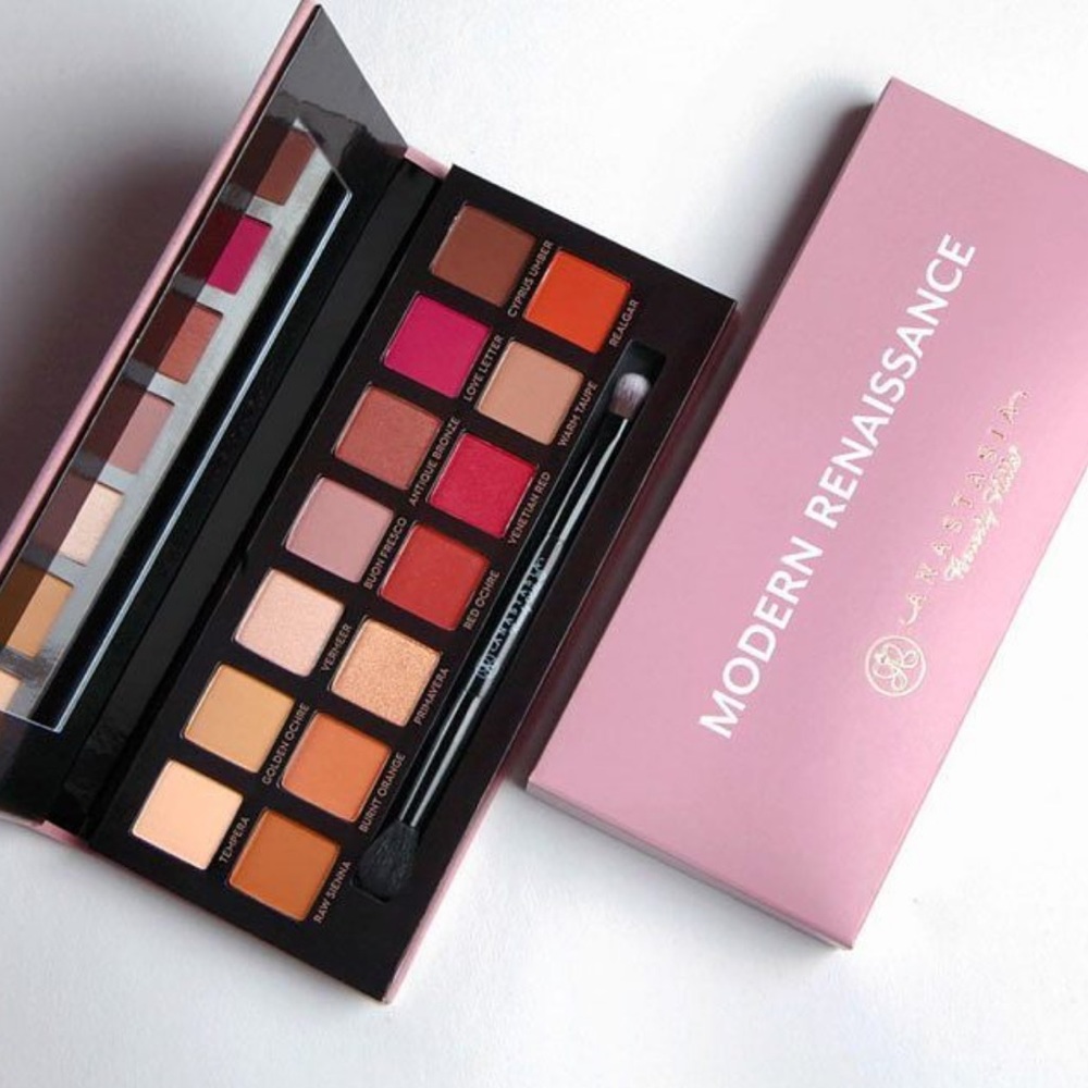✨ ABH Modern Renaissance Eyeshadow Palette - Picture 7 of 9